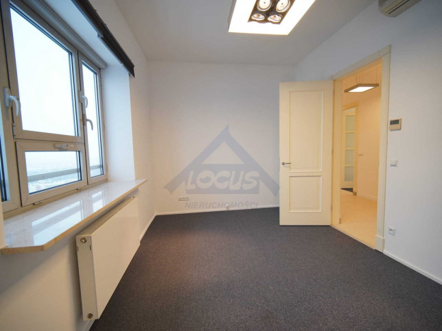 Lokal Sprzedaż Warszawa Śródmieście 26