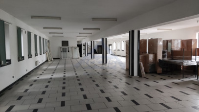 Magazyn Wynajem Piastów Rondo&nbsp;Kaczorowskiego, Prezydenta RP na Uchodźstwie