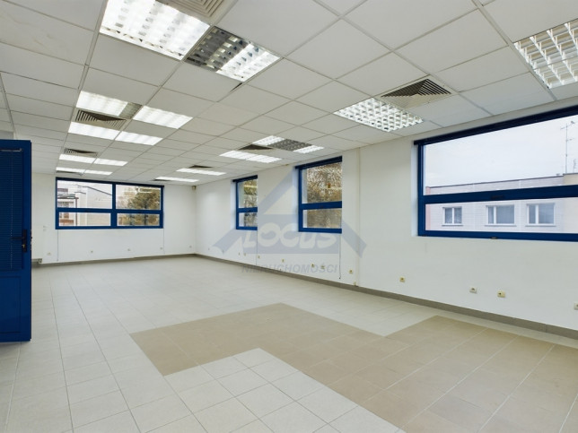 Lokal Sprzedaż Warszawa Targówek 12
